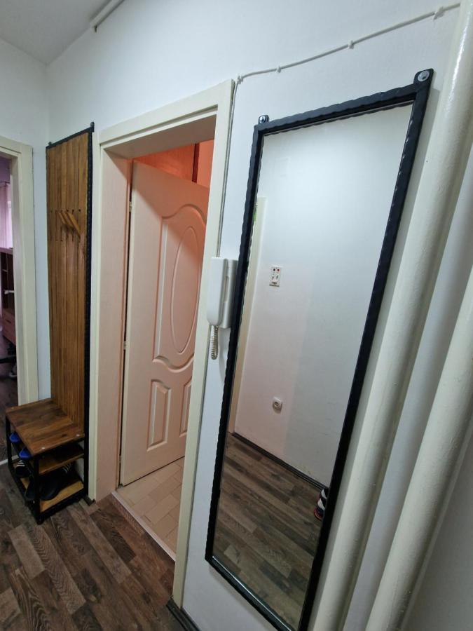 T&A Apartment Парачин Екстериор снимка